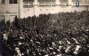 1917petrogradsoviet_assembly-1